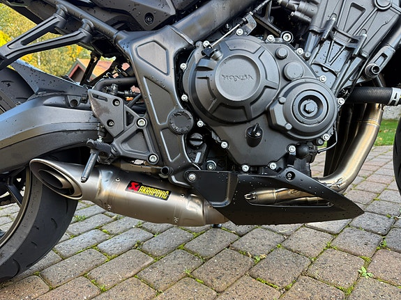 Honda CB 650 R 10 of 11