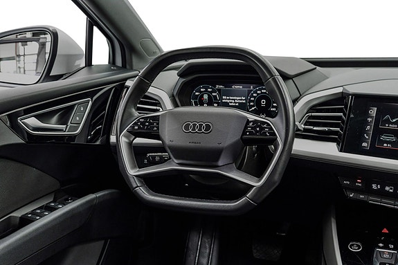 Audi Q4 e-tron 14 of 25