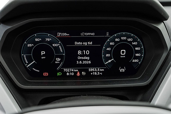 Audi Q4 e-tron 17 of 25