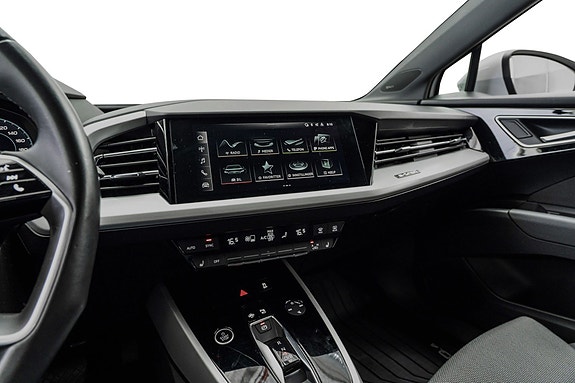 Audi Q4 e-tron 18 of 25