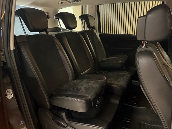 Volkswagen Sharan 7 of 28