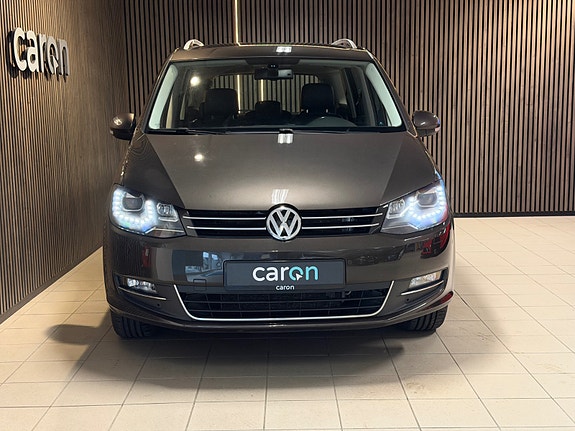 Volkswagen Sharan 3 of 28