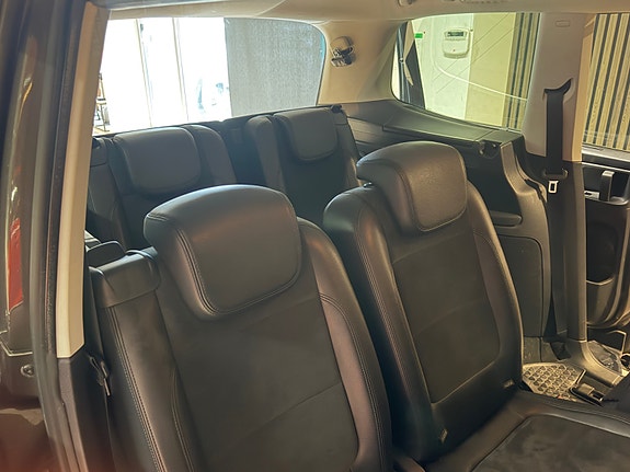 Volkswagen Sharan 11 of 28