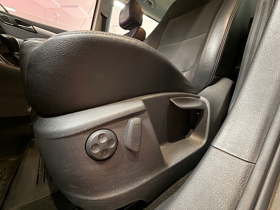 Volkswagen Sharan 15 of 28