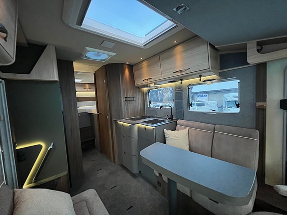 Eura Mobil IL GT 726 EF // Mercedes 170 HK , 9G-Tronic, , Alde, Lithium, Dobbeltgulv++ 18 of 30
