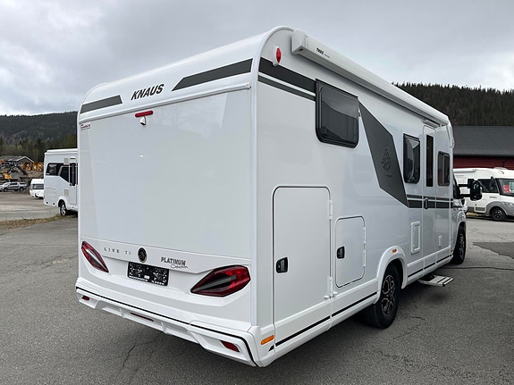 Knaus L!VE TI 700 MEG Platinum Selection // 180 HK, 8-trinns automat, Alde varme , Enkle senger, adaptive fartsholder 4 of 24