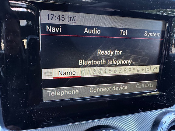 Mercedes-Benz GLA180 20 of 23