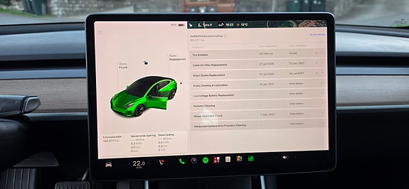Tesla Model 3 7 of 7
