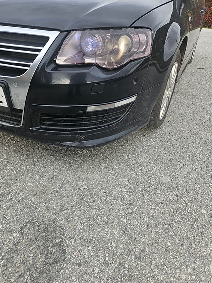 Volkswagen Passat 4 of 23