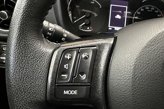 Toyota Yaris 26 of 29