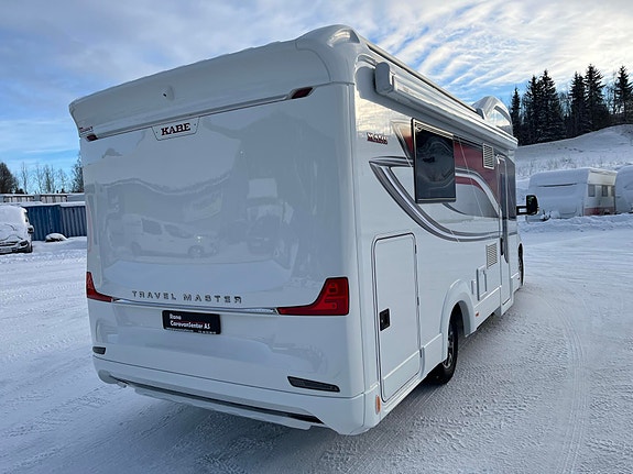 KABE Royal X 810 LQB // Queen bed, Senkeseng, skinn, Mercedes 170 hk, 9-Trinns automat// 11 of 30