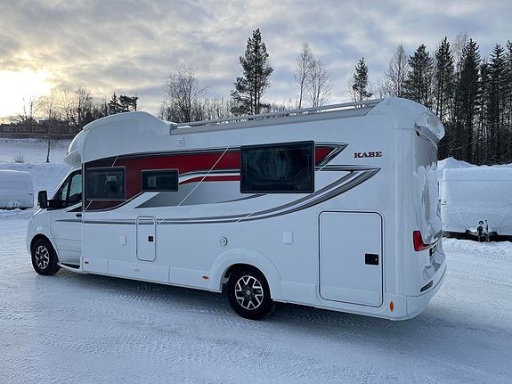 KABE Royal X 810 LQB // Queen bed, Senkeseng, skinn, Mercedes 170 hk, 9-Trinns automat// 8 of 30