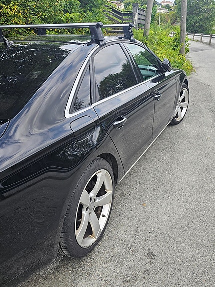 Audi A8 8 of 14