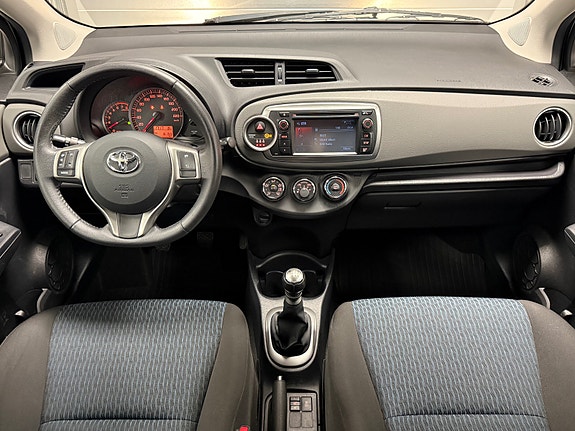 Toyota Yaris 29 of 30