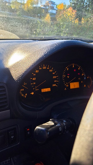 Toyota Avensis 5 of 9