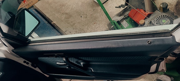 Mercedes-Benz 190 E 14 of 25