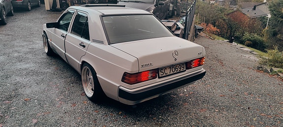 Mercedes-Benz 190 E 3 of 25