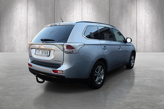 Mitsubishi Outlander 4 of 25
