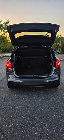 BMW 225xe 21 of 22