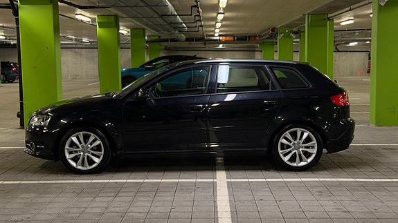 Audi A3 3 of 18