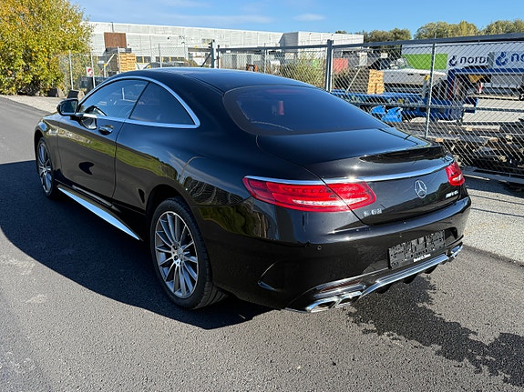 Mercedes-Benz S63 22 of 30