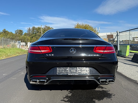 Mercedes-Benz S63 17 of 30
