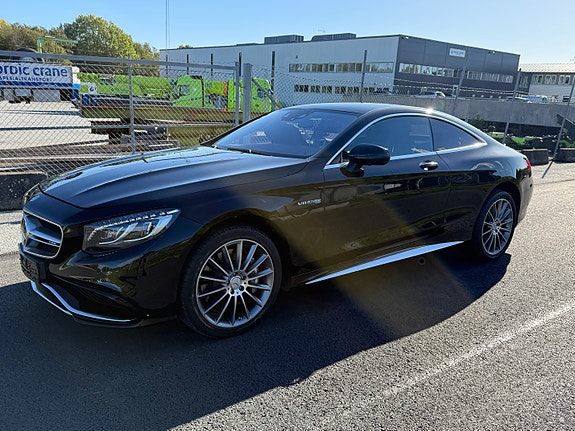 Mercedes-Benz S63 11 of 30