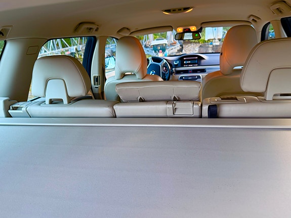 Volvo V70 12 of 22