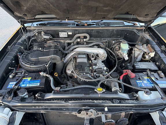 Toyota Land Cruiser 26 of 27