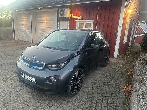BMW i3 4 of 4