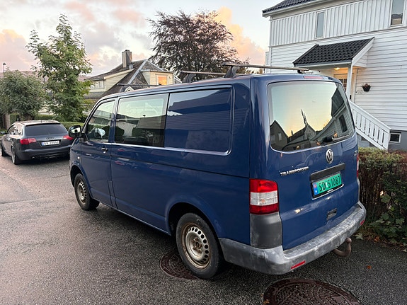 Volkswagen Transporter 4 of 14
