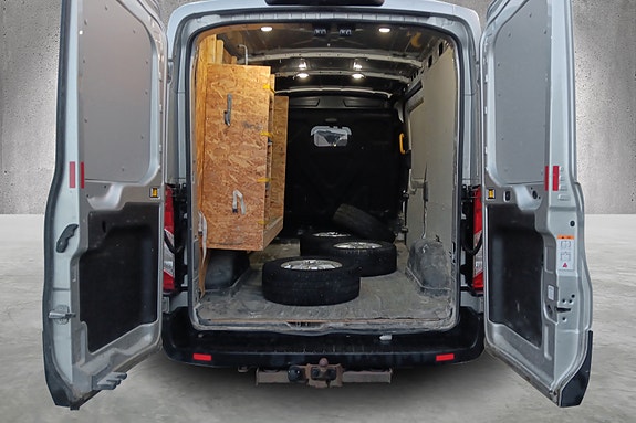 Ford Transit 7 of 16
