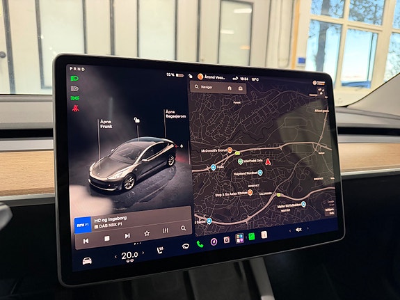Tesla Model 3 19 of 30