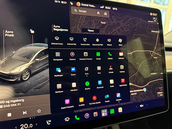 Tesla Model 3 23 of 30