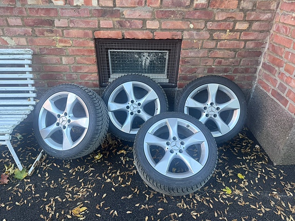 Mercedes-Benz CLA200 21 of 22