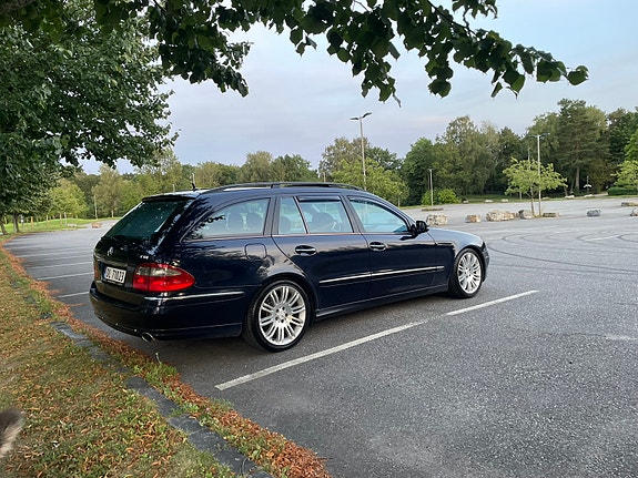 Mercedes-Benz E280 14 of 19