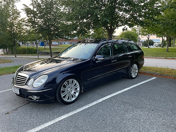 Mercedes-Benz E280 13 of 19