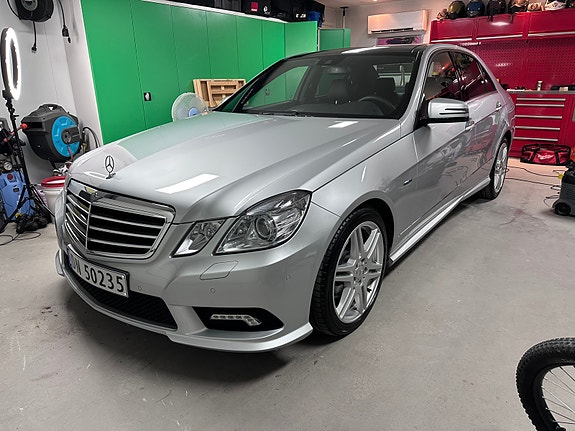Mercedes-Benz E220 d 14 of 16