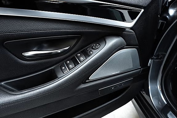 BMW M550d 28 of 30