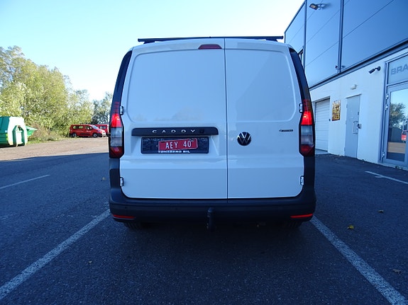 Volkswagen Caddy Maxi 12 of 30