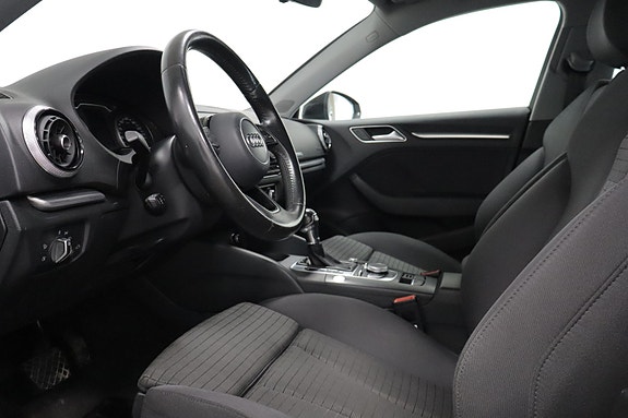 Audi A3 6 of 25