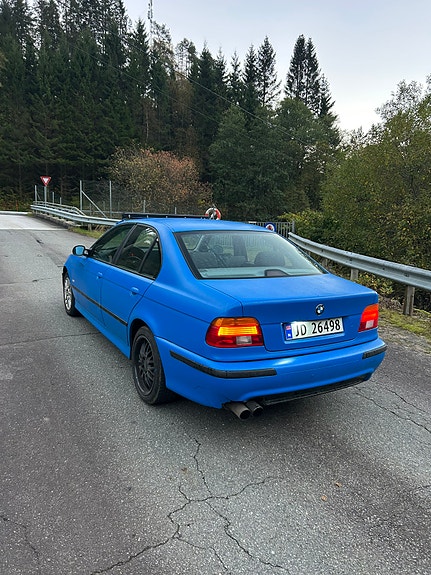 BMW 520d 6 of 10