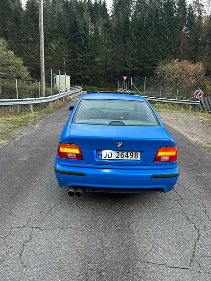 BMW 520d 5 of 10