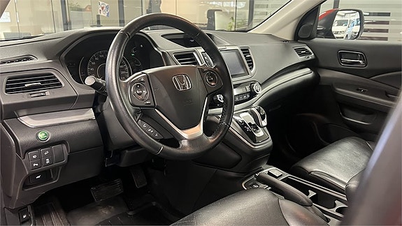 Honda CR-V 12 of 30