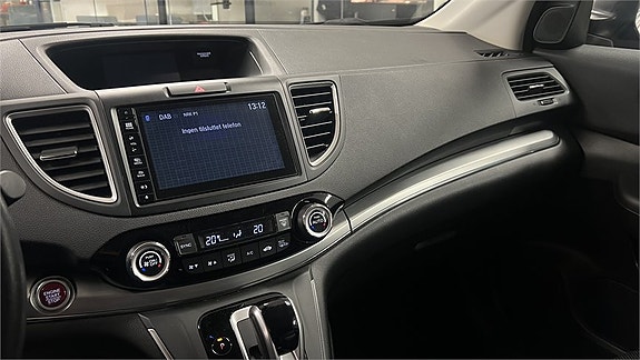 Honda CR-V 17 of 30