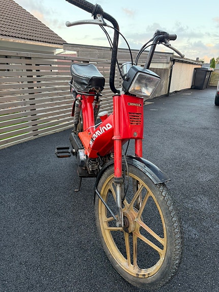 Honda 3 of 6
