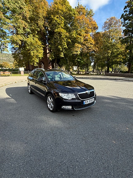 Skoda Superb 3 of 23