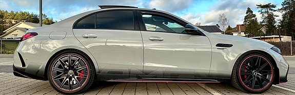 Mercedes-Benz C63 17 of 30