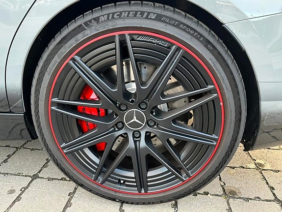 Mercedes-Benz C63 30 of 30