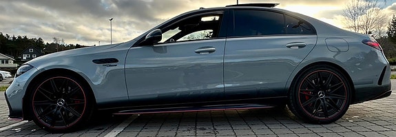 Mercedes-Benz C63 18 of 30